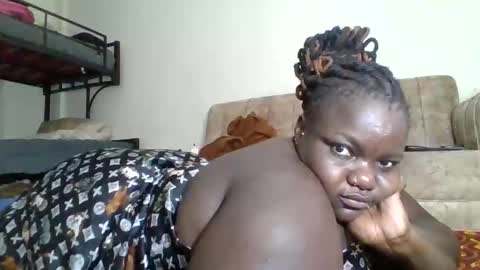 Snapshot of bigdarkass chatting on 15, 11, 2025 VIOLET online show from 15, 11, 2025