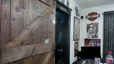 Snapshot of bigdbrillion chatting on 5, 2, 2025 Darryl online show from 5, 2, 2025