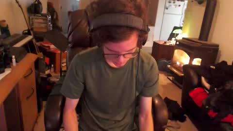 Snapshot of bigdickasmr chatting on 1, 11, 2025 bigdickasmr online show from 1, 11, 2025