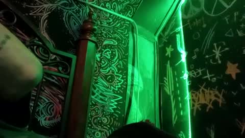 bigdickguy69690 online show from 10, 1, 2025