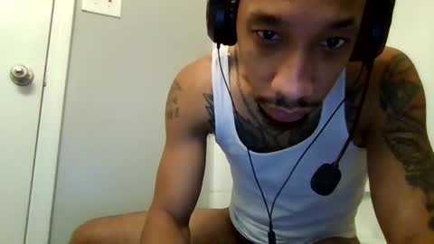 Snapshot of bigdickmarixxx chatting on 29, 11, 2025 bigdickmarixxx online show from 29, 11, 2025