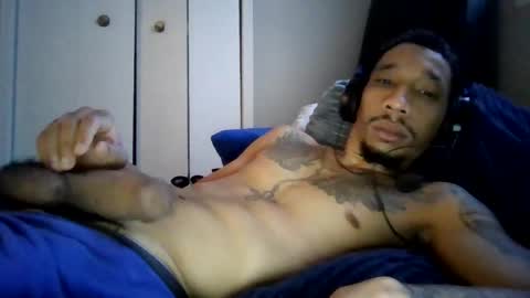 Snapshot of bigdickmarixxx chatting on 14, 12, 2025 bigdickmarixxx online show from 14, 12, 2025