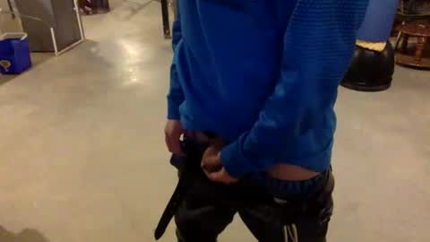 Bigdickshowoff9877 online show from 13, 1, 2025