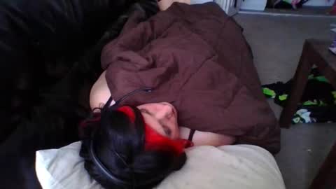 Madelyn online show from 12, 9, 2025