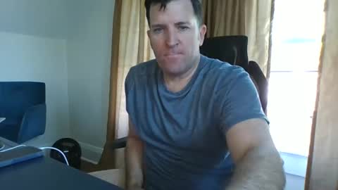 BiggestBallsOnChatr online show from 4, 11, 2025