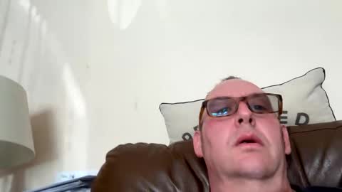 biggloves4bighands online show from 13, 9, 2025