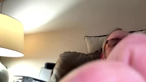 biggloves4bighands online show from 26, 4, 2026