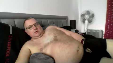 bigguy2014 online show from 12, 2, 2026