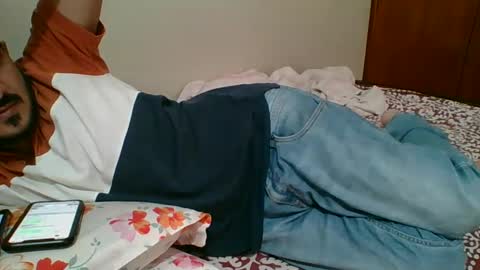 Snapshot of bighandsomesatisfy chatting on 30, 1, 2025 bighandsomesatisfy online show from 30, 1, 2025