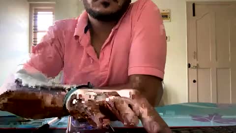 Snapshot of bighandsomesatisfy chatting on 19, 2, 2025 bighandsomesatisfy online show from 19, 2, 2025