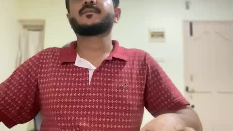 Snapshot of bighandsomesatisfy chatting on 23, 10, 2025 bighandsomesatisfy online show from 23, 10, 2025