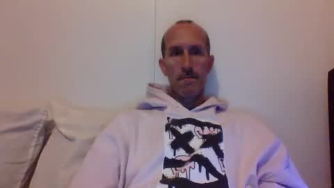 Snapshot of bighugemouthful chatting on 15, 9, 2025 Chaz online show from 15, 9, 2025