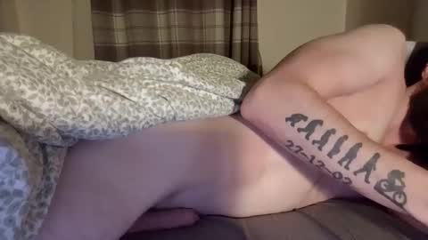 bighung21yearold online show from 25, 3, 2026