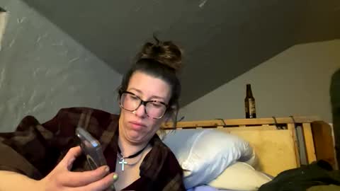 Bigkitties online show from 3, 12, 2025