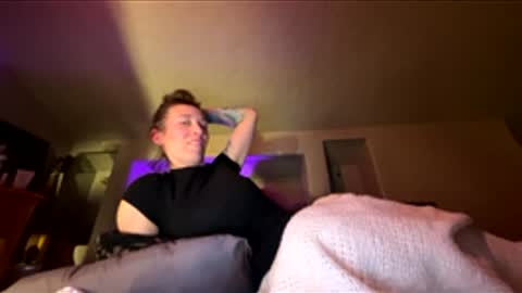 Bigkitties online show from 16, 1, 2026