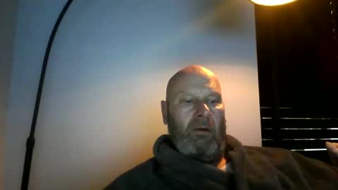 Snapshot of bigmike3339 chatting on 14, 12, 2024 bigmike3339 online show from 14, 12, 2024