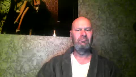 Snapshot of bigmike3339 chatting on 2, 1, 2025 bigmike3339 online show from 2, 1, 2025