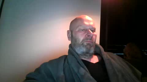 Snapshot of bigmike3339 chatting on 22, 1, 2025 bigmike3339 online show from 22, 1, 2025