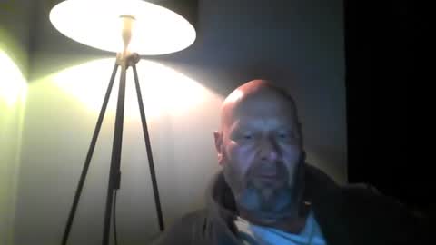 Snapshot of bigmike3339 chatting on 27, 2, 2025 bigmike3339 online show from 27, 2, 2025
