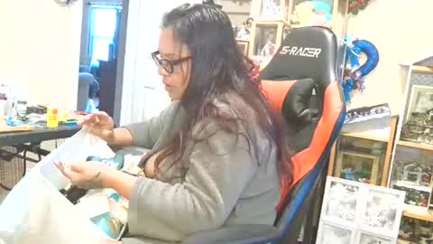 the Mini mami online show from 6, 2, 2026