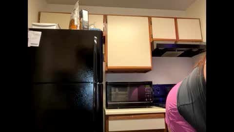 bigoltittycomittee online show from 26, 11, 2025