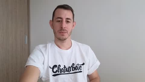 Snapshot of bigonehott chatting on 16, 10, 2025 online show from 16, 10, 2025