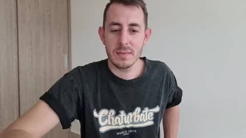 Snapshot of bigonehott chatting on 18, 10, 2025 online show from 18, 10, 2025