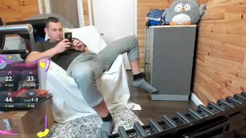 Snapshot of bigsshark chatting on 18, 11, 2025 bigsshark online show from 18, 11, 2025