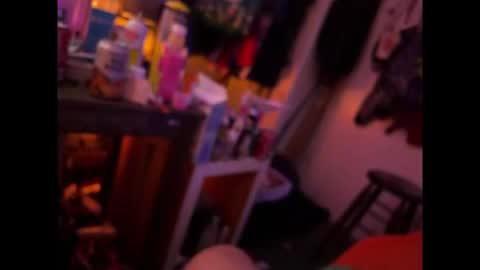 bigswollenhead4u online show from 19, 4, 2026