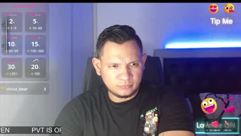 Snapshot of bigthick_blackcock chatting on 17, 4, 2026 MANUEL online show from 17, 4, 2026