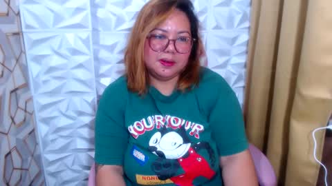 Snapshot of bigtitshotmom chatting on 9, 1, 2025 MARJ online show from 9, 1, 2025