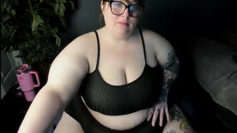 bigtittybbw online show from 21, 2, 2026