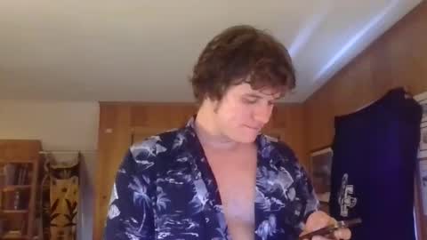 bigvik23 online show from 10, 6, 2026