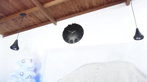 Snapshot of bigzehuz chatting on 6, 1, 2025 andres online show from 6, 1, 2025