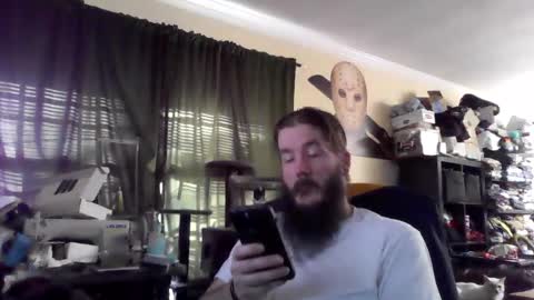 Snapshot of bihusband40 chatting on 4, 3, 2026 bihusband40 online show from 4, 3, 2026