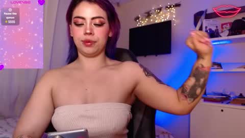 Snapshot of biigbooty_ chatting on 13, 1, 2025 biigbooty_ online show from 13, 1, 2025