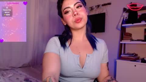 Snapshot of biigbooty_ chatting on 17, 2, 2025 biigbooty_ online show from 17, 2, 2025