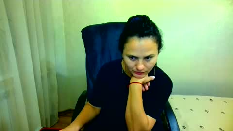DOM NIKA online show from 12, 9, 2025