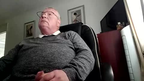 Snapshot of billlllllyb chatting on 14, 5, 2026 billlllllyb online show from 14, 5, 2026