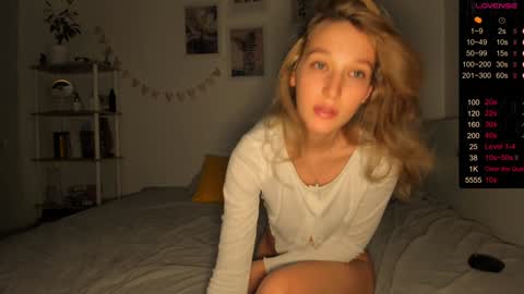 Snapshot of billy_full chatting on 26, 1, 2025 Billy and Lisahelp us to reach 100 likes online show from 26, 1, 2025