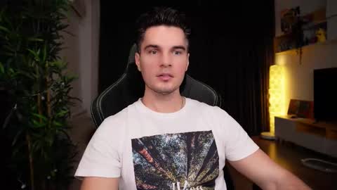 Snapshot of billypassion chatting on 13, 11, 2025 BillyPassion online show from 13, 11, 2025