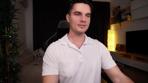 Snapshot of billypassion chatting on 17, 11, 2025 BillyPassion online show from 17, 11, 2025