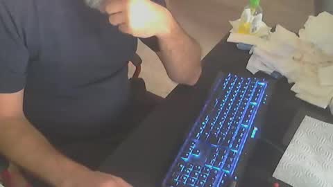 Snapshot of biparislove chatting on 9, 10, 2025 BigDick online show from 9, 10, 2025