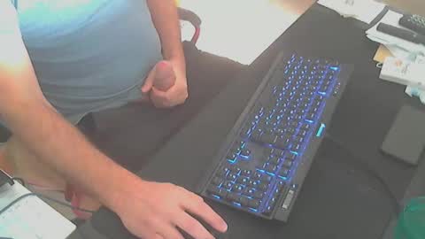 Snapshot of biparislove chatting on 23, 10, 2025 BigDick online show from 23, 10, 2025