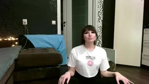 Snapshot of birdie_kiss chatting on 9, 2, 2026 birdie_kiss online show from 9, 2, 2026