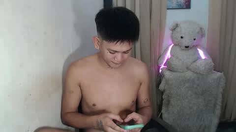 Snapshot of bj_alex31 chatting on 27, 10, 2025 alex online show from 27, 10, 2025