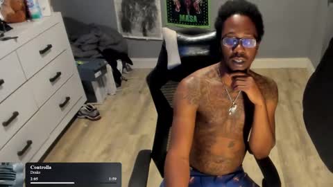 Plant Base Streamers From Pennsylvania online show from 30, 10, 2025