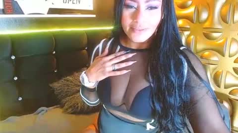 Snapshot of black_ambar chatting on 4, 12, 2024 Ambar online show from 4, 12, 2024