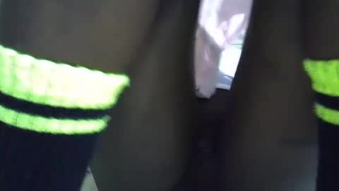 Snapshot of black_berry9 chatting on 8, 11, 2025 black_berry9 online show from 8, 11, 2025