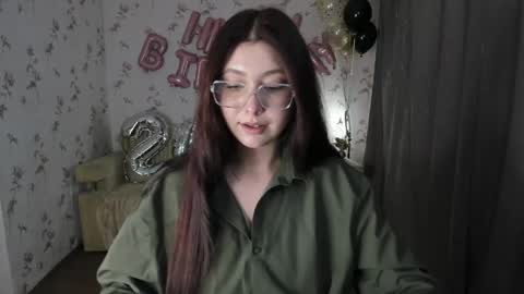 black_berry_bla_ck online show from 18, 4, 2026